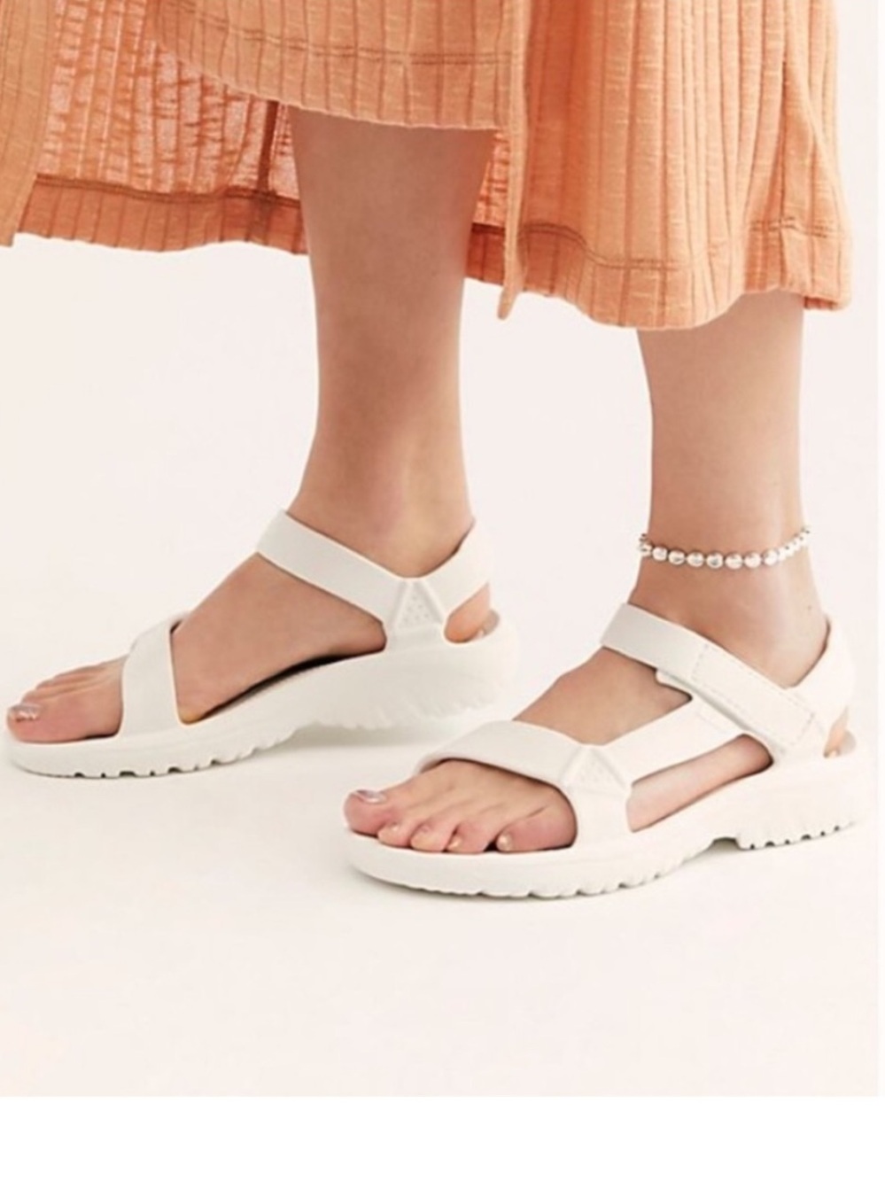 Teva Hurricane Drift Water Sandal Size 5 In White